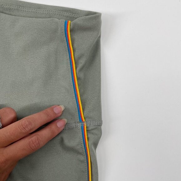 Nike Dri-Fit Yoga High Rise Green Rainbow Stripe Leggings Womens XS Athletic - Picture 7 of 12